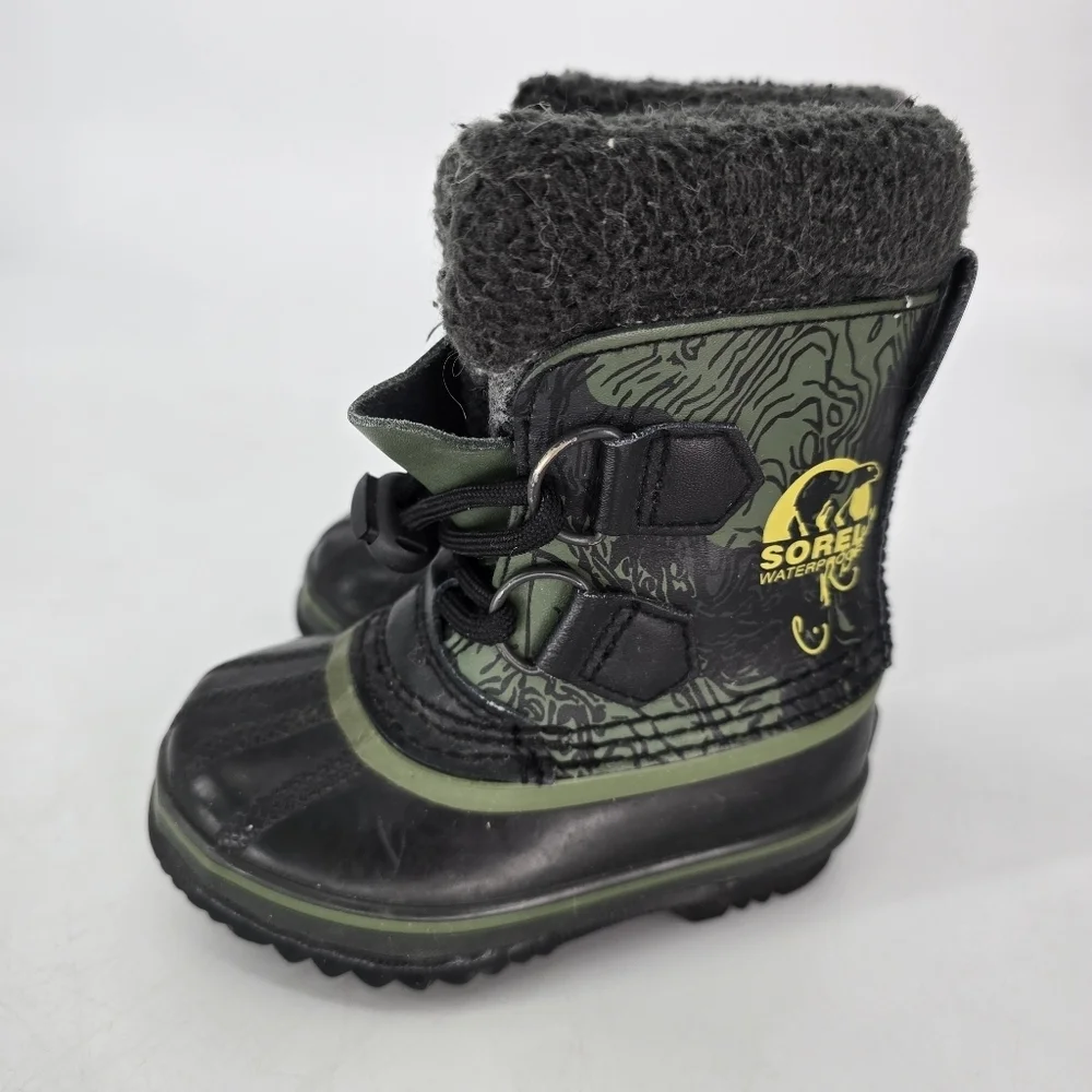 Sorel kids infants green black Winter Boots size 7